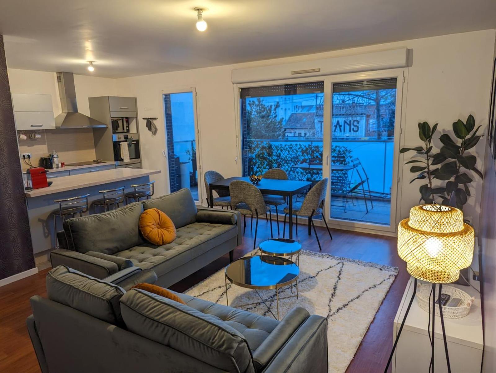 Appartement 80M2, Terrasse Sud, Metro 7 Direction Louvre A 8Minutes, Parking Sous-Sol, Proche Paris-Bercy Ivry-sur-Seine Esterno foto
